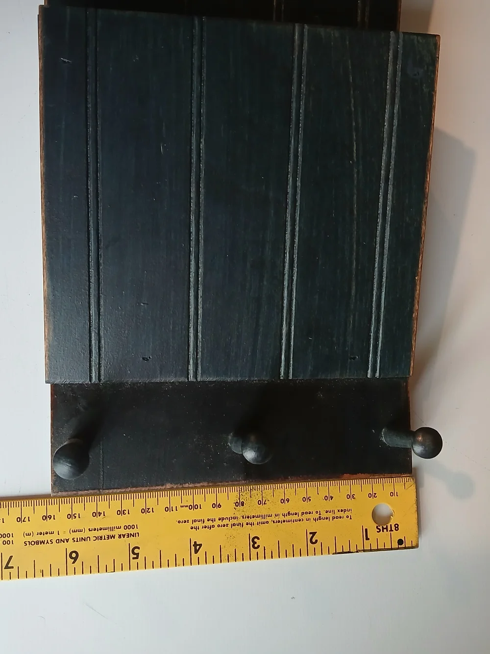 Vintage Wooden Mail & Key Organizer 3 Tier Pocket Farmhouse Country Entryway